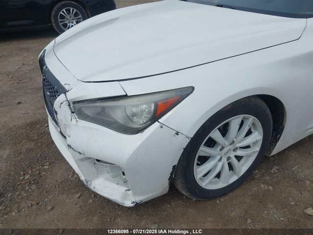JN1AV7AR1EM701838 Infiniti Q50