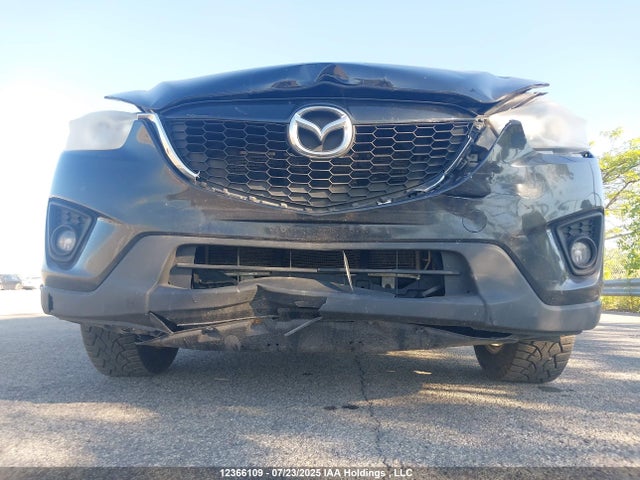JM3KE4CY9E0331211 Mazda py