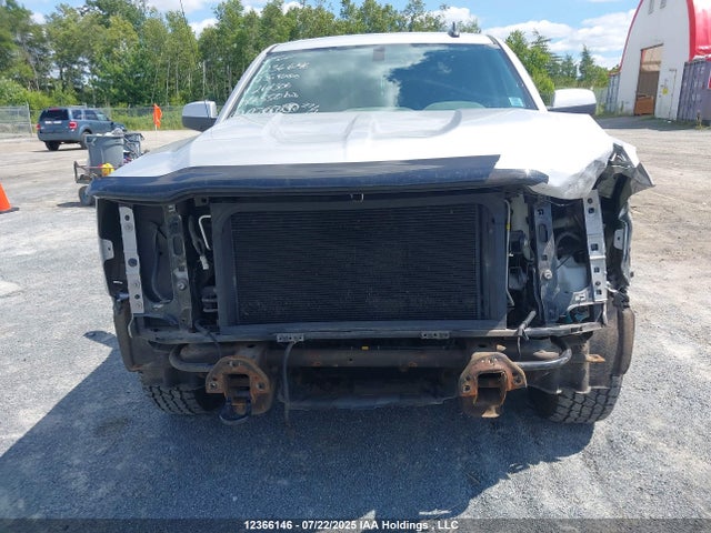 3GCUKRECXHG268306 Chevrolet l83 - sidi: spark ignited direct injection, vvt: variable valve timing, afm, e85 max, alum
