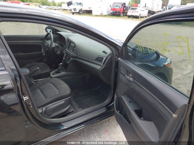 KMHD84LF6HU219451 Hyundai Elantra