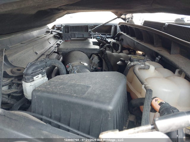 3GTUUGED3NG675211 GMC l84