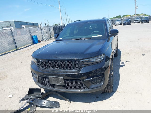 Jeep Grand Cherokee 2023 1C4RJHAG7PC646711 Image 12