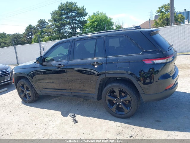 Jeep Grand Cherokee 2023 1C4RJHAG7PC646711 Image 14