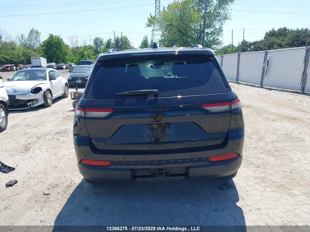 Jeep Grand Cherokee 2023 1C4RJHAG7PC646711 Image 16