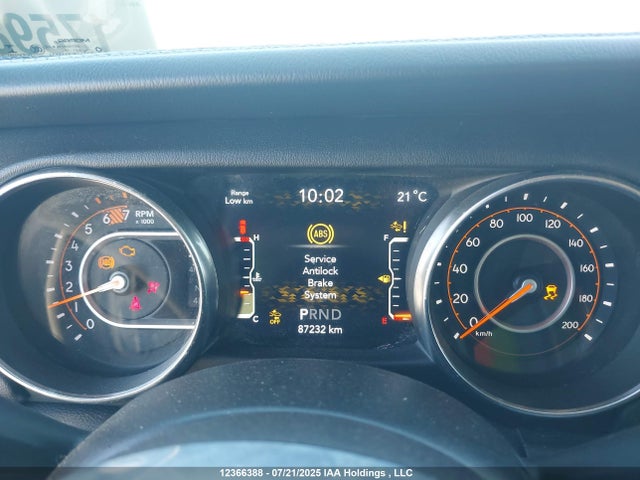 1C4HJXEN1KW675949 Jeep 2019
