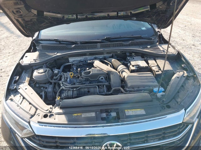 3VWGM7BUXRM028715 Volkswagen tsi