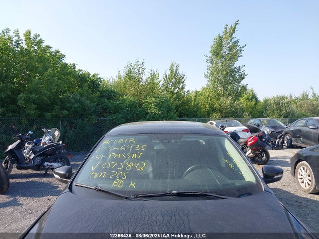 1VWBS7A34EC075842 Volkswagen Passat
