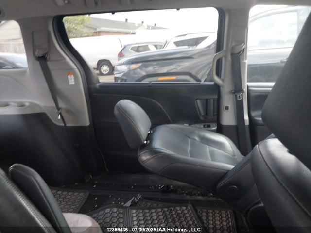 5TDXK3DC2GS693627 Toyota 2gr-fks