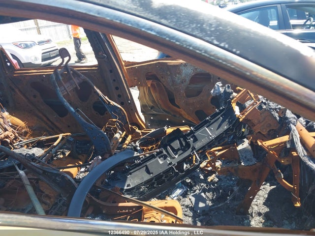 2HKRW2H25LH236979 Honda l15be