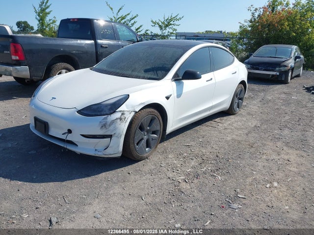 Tesla MODEL 3 2022 5YJ3E1EB8NF249198 Image 2