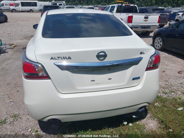 1N4AL3AP6FN320692 Nissan 2015