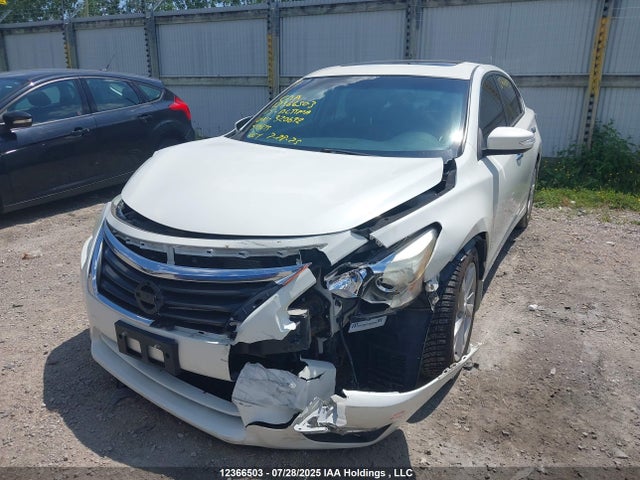 1N4AL3AP6FN320692 Nissan 2015