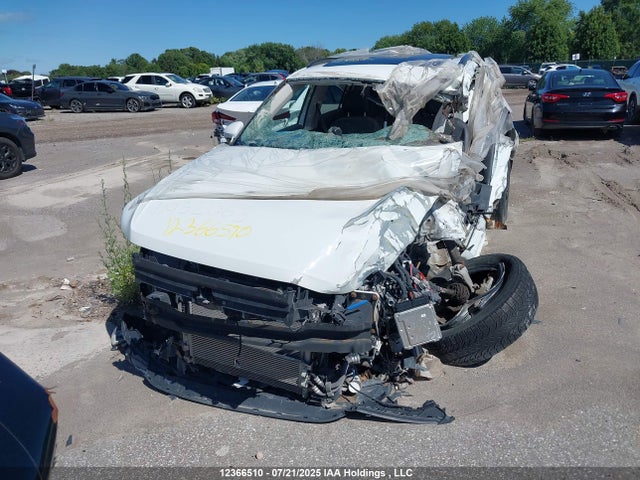 Volkswagen Tiguan 2018 3VV2B7AX7JM008572 Image 11