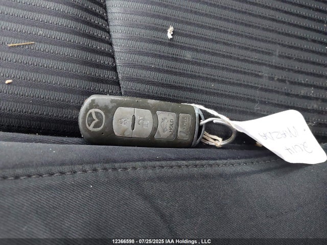 3MZBM1V79EM104416 Mazda pe