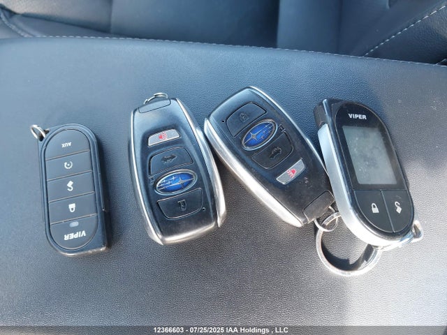 4S4BSFNC0H3309515 Subaru c0