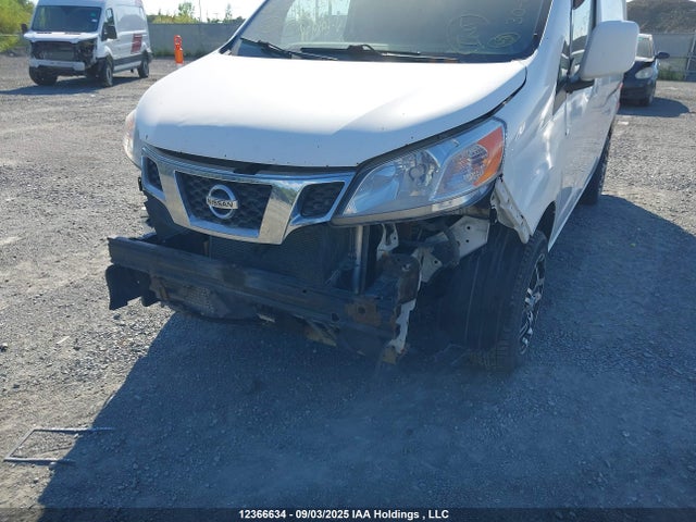 3N6CM0KNXEK698978 Nissan 2014