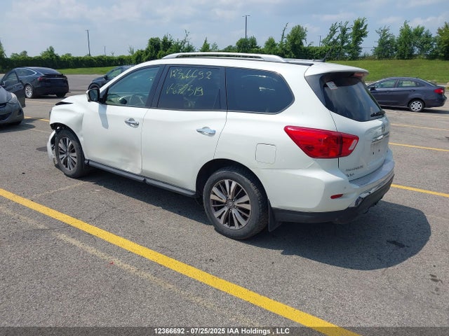 5N1DR2MM7JC672519 Nissan Pathfinder