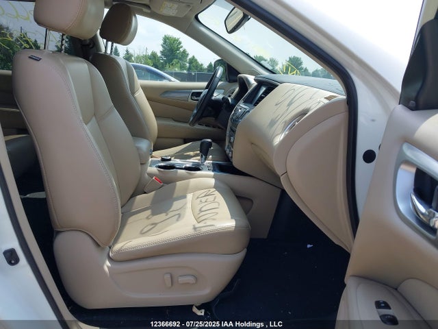 5N1DR2MM7JC672519 Nissan Pathfinder
