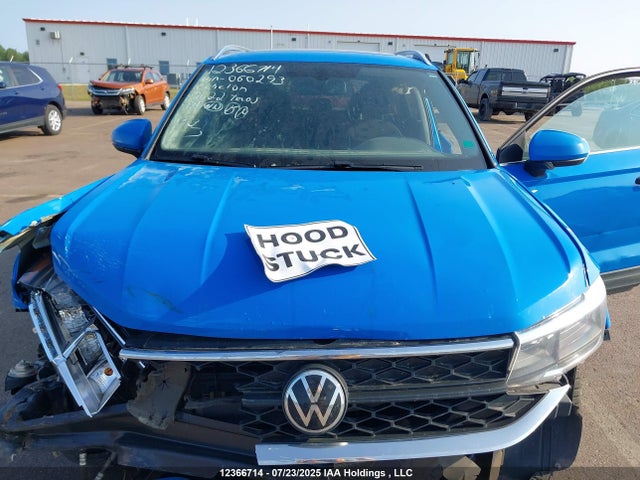 3VVLX7B21NM060293 Volkswagen tsi