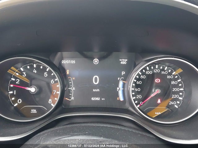 3C4NJDBB0MT528137 Jeep 2021