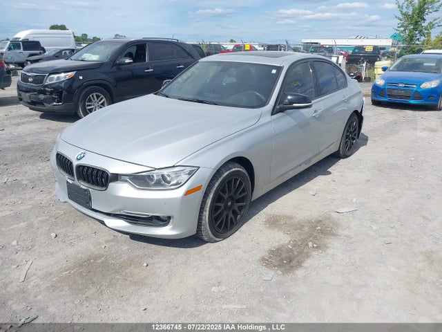BMW 2015 2015 WBA3B3G54FNT17489 Image 2