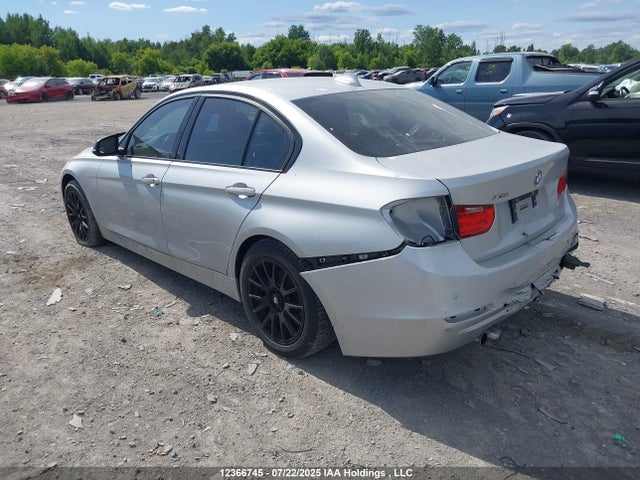 BMW 2015 2015 WBA3B3G54FNT17489 Image 3