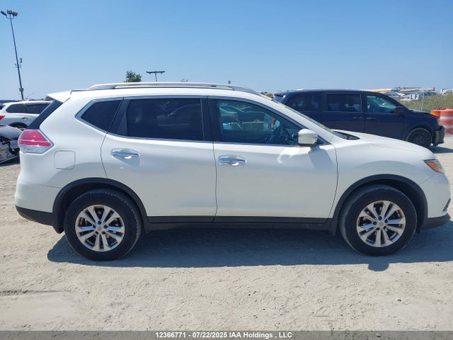 Nissan 2015 2015 5N1AT2MV5FC816802 Image 13