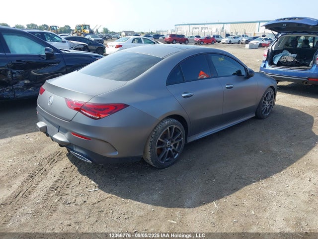 W1K5J4HB5MN189694 Mercedes-Benz m260