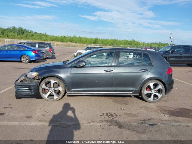 3VW5T7AUXFM002980 Volkswagen GTI