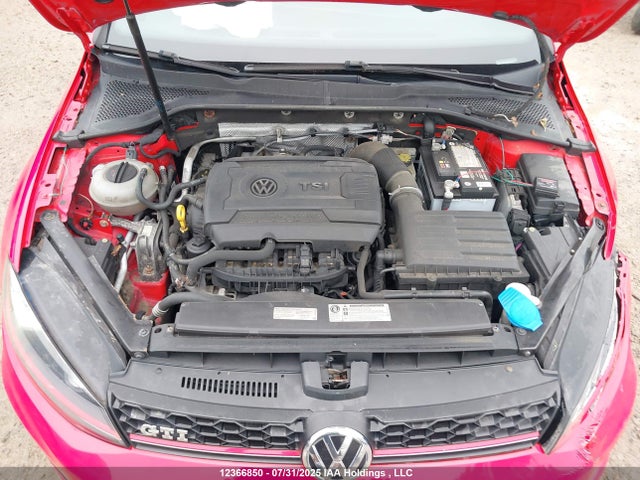 3VW4T7AU8FM098586 Volkswagen GTI