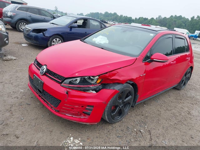 3VW4T7AU8FM098586 Volkswagen GTI