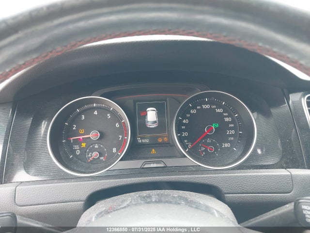 3VW4T7AU8FM098586 Volkswagen GTI