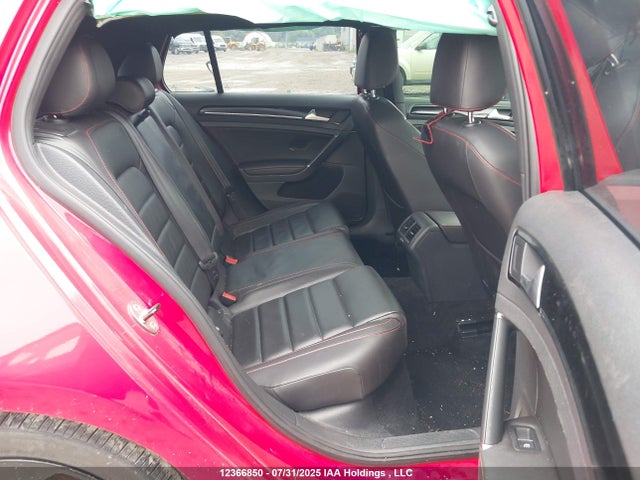 3VW4T7AU8FM098586 Volkswagen GTI