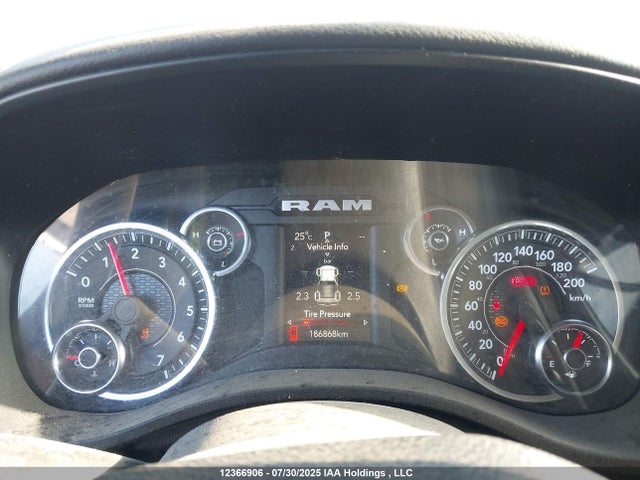 RAM 1500 2021 1C6SRFFT3MN706141 Image 7