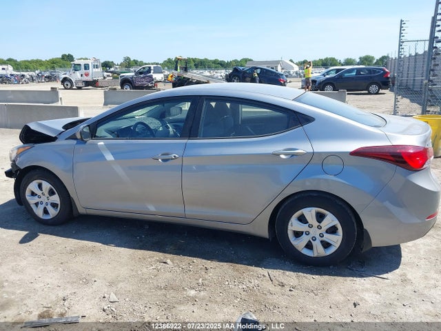 Hyundai dohc mpi nu 2016 5NPDH4AE7GH728066 Image 15