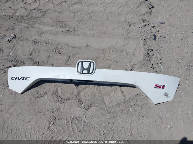 2HGFC1E5XLH201143 Honda l15b7