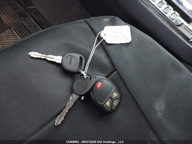 1GKKVNED9FJ226290 GMC llt