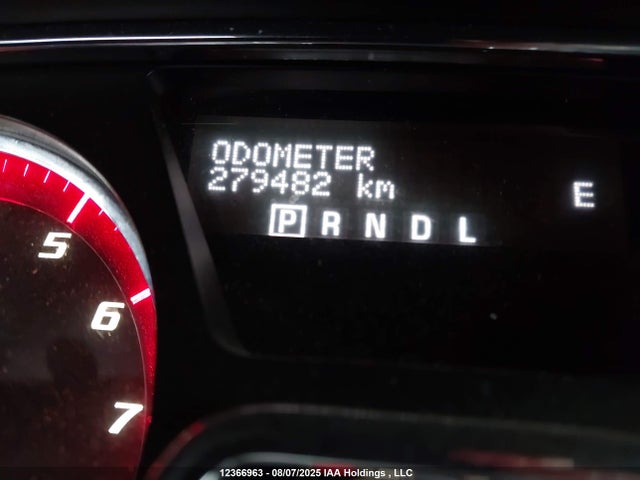 1GKKVNED9FJ226290 GMC llt