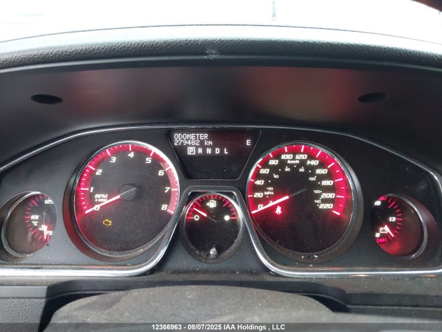 1GKKVNED9FJ226290 GMC llt