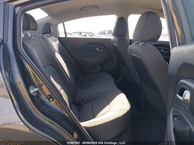 KIA dohc gamma 2015 KNADN4A33F6528444 Image 8
