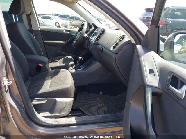 WVGJV7AXXFW593524 Volkswagen 2015