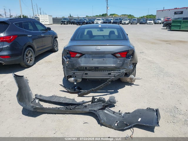 Nissan 2025 2025 1N4BL4BW6SN355050 Image 16