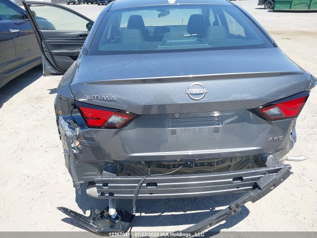 Nissan 2025 2025 1N4BL4BW6SN355050 Image 6