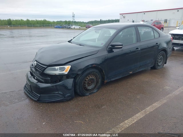 3VW2K7AJ3EM418475 Volkswagen Jetta 2.0l Trendline+