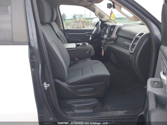 RAM 1500 2019 1C6SRFFT3KN872270 Image 5
