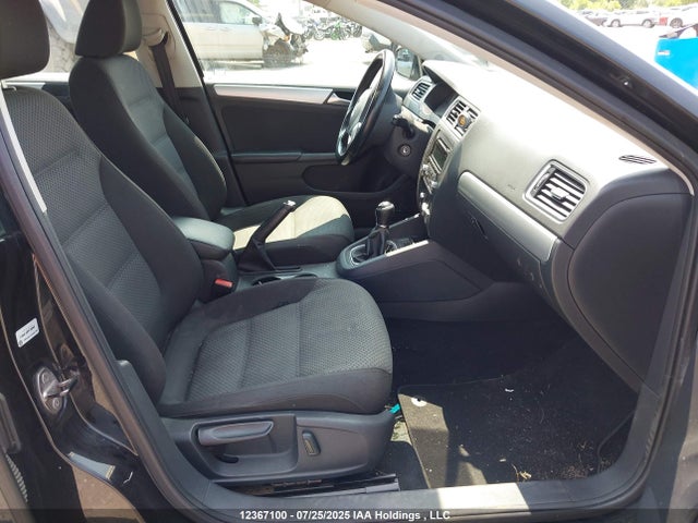 3VWB07AJ9EM409575 Volkswagen Jetta