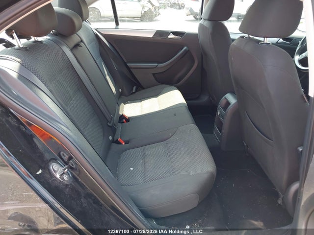 3VWB07AJ9EM409575 Volkswagen Jetta