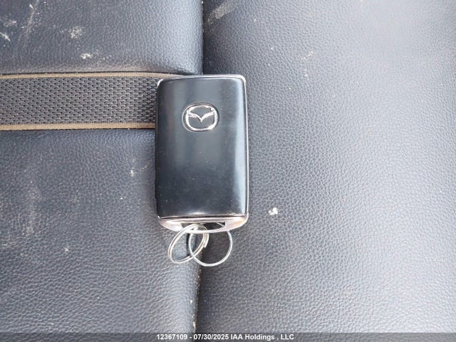 JM3KKCHA5R1125530 Mazda py