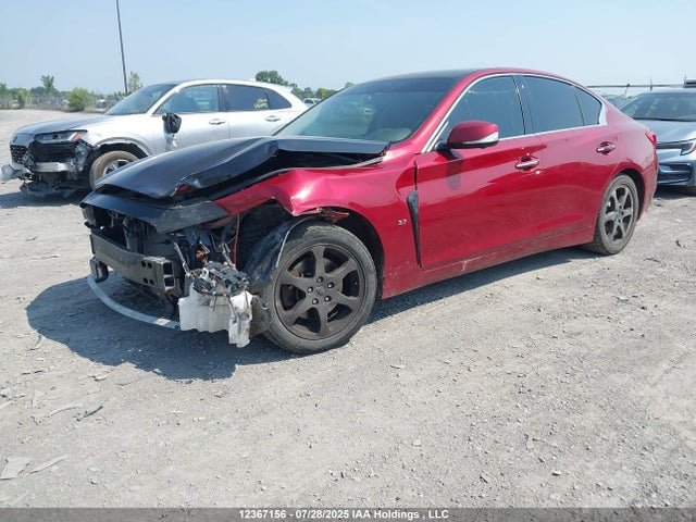 JN1BV7AR1FM423075 Infiniti 2015