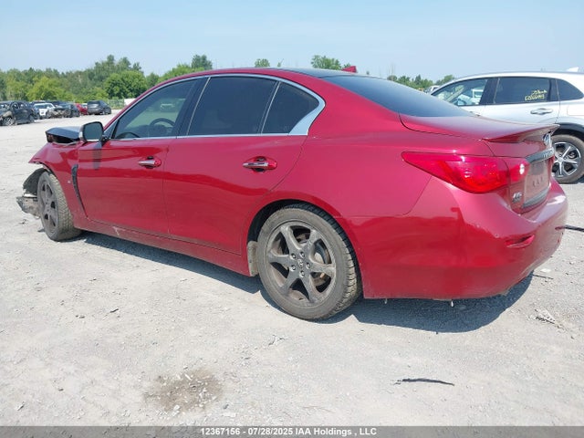 JN1BV7AR1FM423075 Infiniti 2015